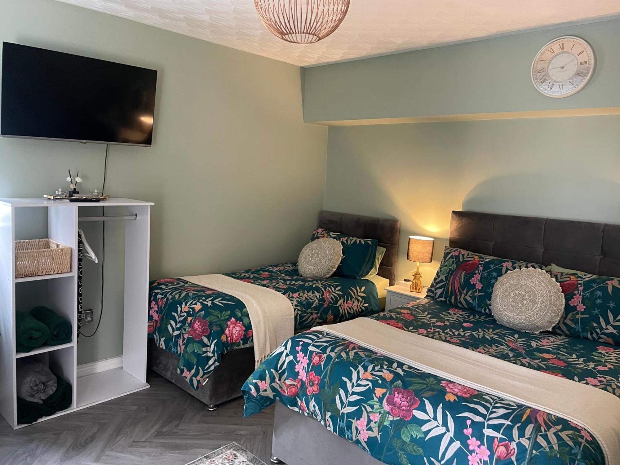 The Rose Garden Room - Self Contained Studio Ballycastle Exterior foto